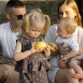 alilo-pomelody-coconap-odtwarzacz-mp3-i-lampka-do-karmienia-mango-9.jpg