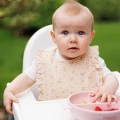 babyono-sliniak-muslinowy-ecru-1.jpg