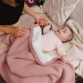 babyono-kocyk-bawelniany-z-ociepleniem-rozowy-2.jpg