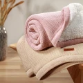 babyono-kocyk-bawelniany-z-ociepleniem-rozowy-3.jpg