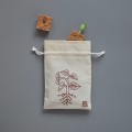rozowa-wieza-karty-montessori-cykl-rozwojowy-fasoli-plus-figurki-8.jpg