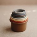mushie-wieza-z-kubeczkow-stacking-tower-retro-2.jpg