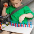 fat-brain-toys-przyssawki-mini-squigz-3.jpg
