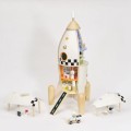 classic-world-drewniana-rakieta-domek-dla-dzieci-3.jpg