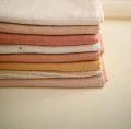 mushie-otulacz-z organicznej-bawelny-blush-4.JPG