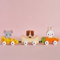 Janod-Magnetyczne-drewaniane-pojazdy-z-domowymi-zwierzatkami-Farma-3.jpg