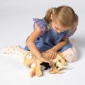 manhattan-toy-Karmiaca-mama-kotka-maskotka-3.jpg