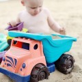 B.toys-ciezarowka-plazowa-z-akcesoriami-do-piasku-1.jpg