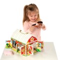 Melissa-doug-drewniana-stodola-z-zamkami-1.jpg