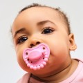 luu-kids-Smoczek-pozycjonujacy-pink-a-boo-5.jpg