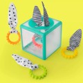 Sassy-manipulacyjna-kostka-sensoryczna-Montessori-sorter-z-krazkami-2.jpg