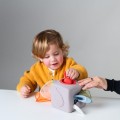 taf-toys-pojemnik-z-wyskakujacymi-chusteczkami-4.jpg