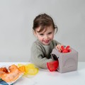 taf-toys-pojemnik-z-wyskakujacymi-chusteczkami-8.jpg