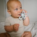 babyono-gryzak-silikonowy-kwiatek-flower-niebieski-1.jpg