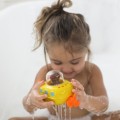 skip-hop-zabawka-do-kapieli-malpka-w-lodzi-podwodnej-1.jpg