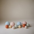 mushie-kule-sensoryczne-nesting-spheres-powder-3.jpg