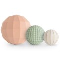 mushie-kule-sensoryczne-nesting-spheres-blush.jpg