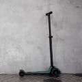 96438-4897033964388-SCOOTANDRIDE-Highwaykick-5-LED-Hulajnoga-trojkolowa-balansowa-ze-swiecacymi-kolkami-5plus-Forest-(14).jpg