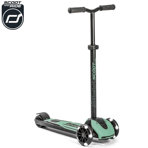 96438-4897033964388-SCOOTANDRIDE-Highwaykick-5-LED-Hulajnoga-trojkolowa-balansowa-ze-swiecacymi-kolkami-5plus-Forest-(1).jpg