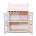 H124-rose-heart-house-doors-open-showing-wallpaper-interior.jpg