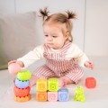 tullo-zestaw-montessori-3w1-klocki-sensoryczne-piramida-zwierzatko-1.jpg
