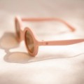 little-dutch-okulary-przeciwsloneczne-dla-dzieci-okragle-soft-pink-4.jpg