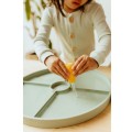 Jellystone-Tacka-sensoryczna-Play-Tray-Sage-2w1-2.jpg