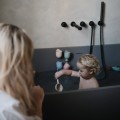 mushie-zestaw-do-kapieli-pour-play-2.jpg