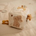 little-dutch-kostka-miekka-aktywizujaca-newborn-naturals-5.jpg
