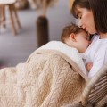 babyono-kocyk-ocieplany-bezowy-4.jpg