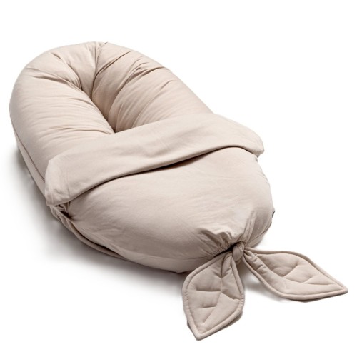 puuki-nest-poduszka-uniwersalna-latte.jpg