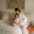 puuki-nest-poduszka-uniwersalna-latte-5.jpg