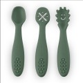 petite-and-mars-zestaw-silikonowych-lyzeczek-do-nauki-jedzenia-misty-green-3.jpg