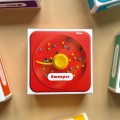 fat-brain-toy-kwadrat-playtab-zmiatacz-kulek-3.jpg