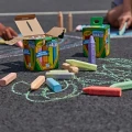 Crayola-Kreda-chodnikowa-dla-dzieci-kolorowa-16-szt-3.jpg