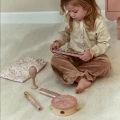 Little-dutch-zestaw-instrumentow-rozowy-safari-friends-2.jpg