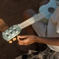 Little-dutch-drewniana-gitara-zielona-safari-friends-3.jpg