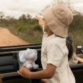 Little-dutch-przytulanka-slon-safari-friends-1.jpg