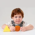 Taf-toys-puzzle-magnetyczne-ksztalty-Peek-A-Boo-14.jpg