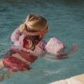 little-dutch-kamizelka-do-nauki-plywania-z-rekawkami-dreamy-mermaid-2.jpg