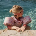 little-dutch-kamizelka-do-nauki-plywania-z-rekawkami-dreamy-mermaid-5.jpg