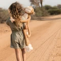 little-dutch-duza-malpka-maskotka-safari-friends-6.jpg