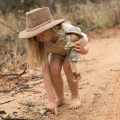 little-dutch-laleczka-chlopiec-jim-35-cm-safari-friends-2.jpg