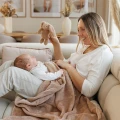 babyono-kocyk-z-przytulanka-bezowy-5.jpg