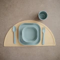 mushie-zestaw-naczyn--dla-dzieci-sage-4.jpg