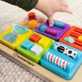 fat-brain-toy-playtab-sensoryczny-kwadrat-nakretki-1.jpg